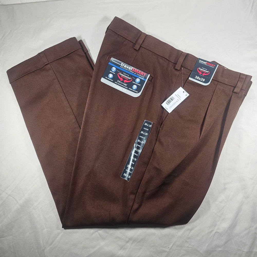 Roundtree & Yorke 38x29 Rustic Brown TravelSMART Classic Pleated Chino NWT 1631
